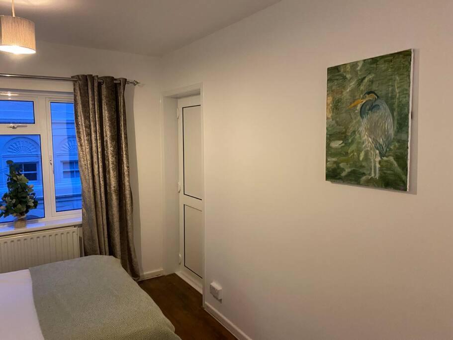 Brighton New Apartment Free Parking Sleeps 6 エクステリア 写真